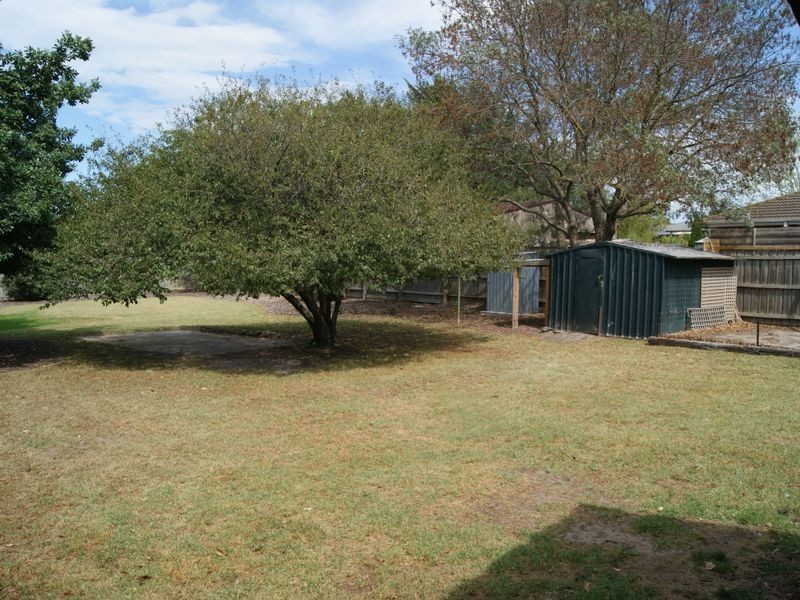 73 Guelph Street, Somerville VIC 3912