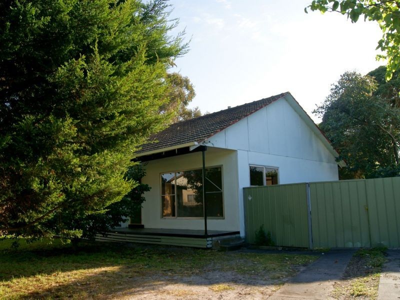 43 Norfolk Crescent, Frankston North VIC 3200