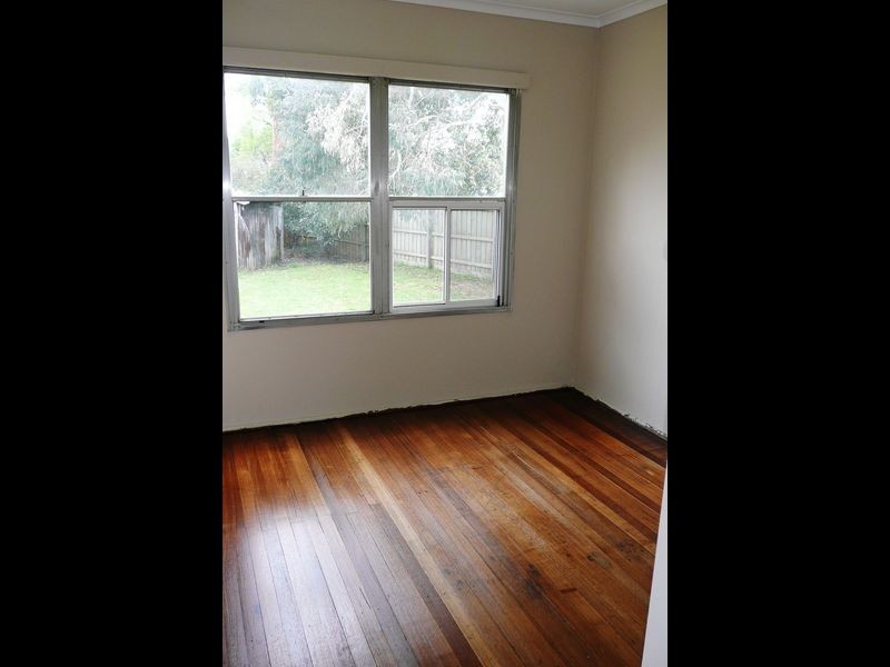 43 Norfolk Crescent, Frankston North VIC 3200