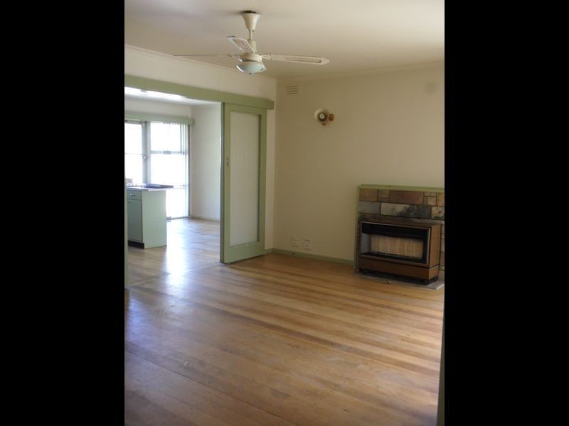 127 Kananook Avenue, Seaford VIC 3198