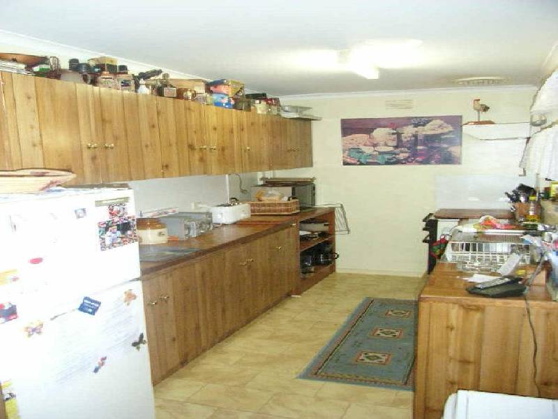 126 Monterey Boulevard, Frankston North VIC 3200