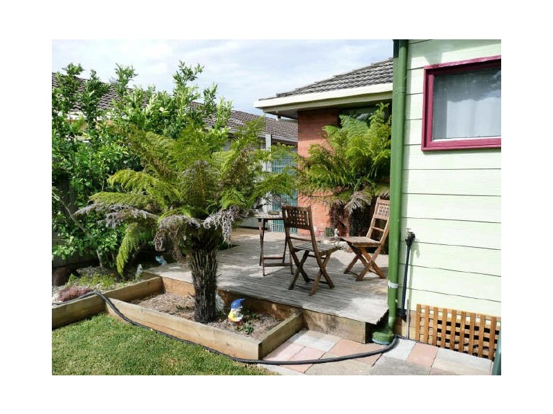 39 Silvertop Crescent, Frankston North VIC 3200