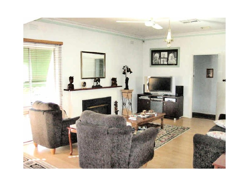 80 McLeod Road, Carrum VIC 3197