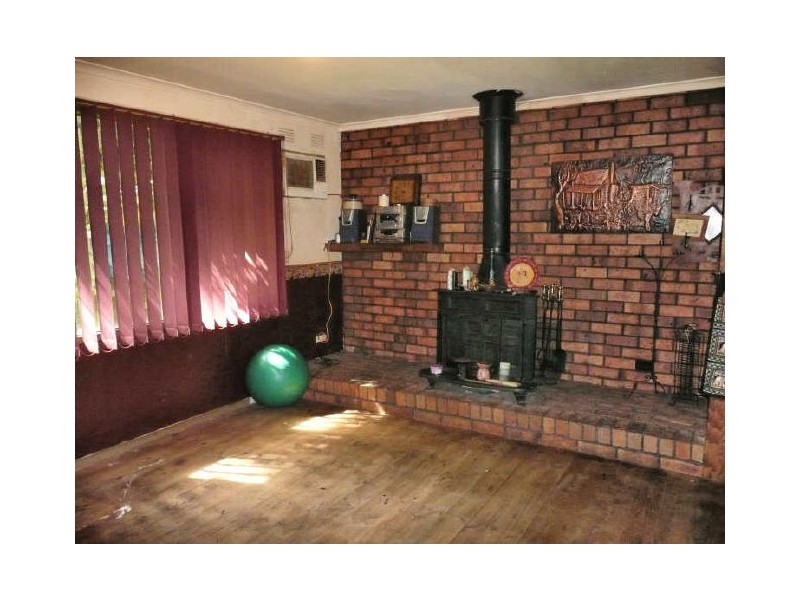 69 Armstrongs Road, Seaford VIC 3198