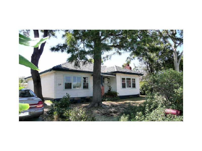 1 Cricklewood Aveue, Frankston VIC 3199