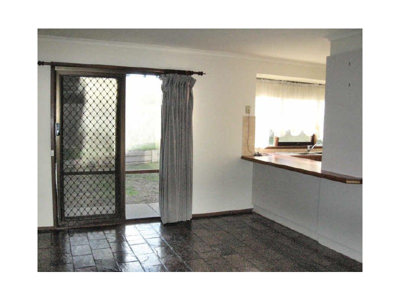 17 Quarrion Drive, Carrum Downs VIC 3201