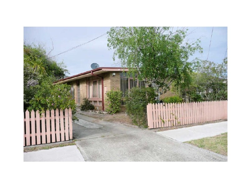 10 Lynn Street, Seaford VIC 3198