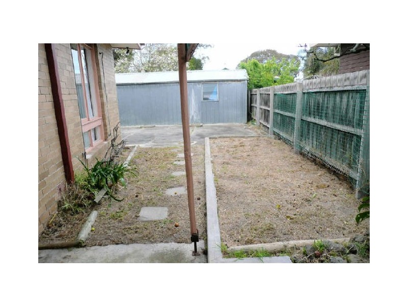 10 Lynn Street, Seaford VIC 3198