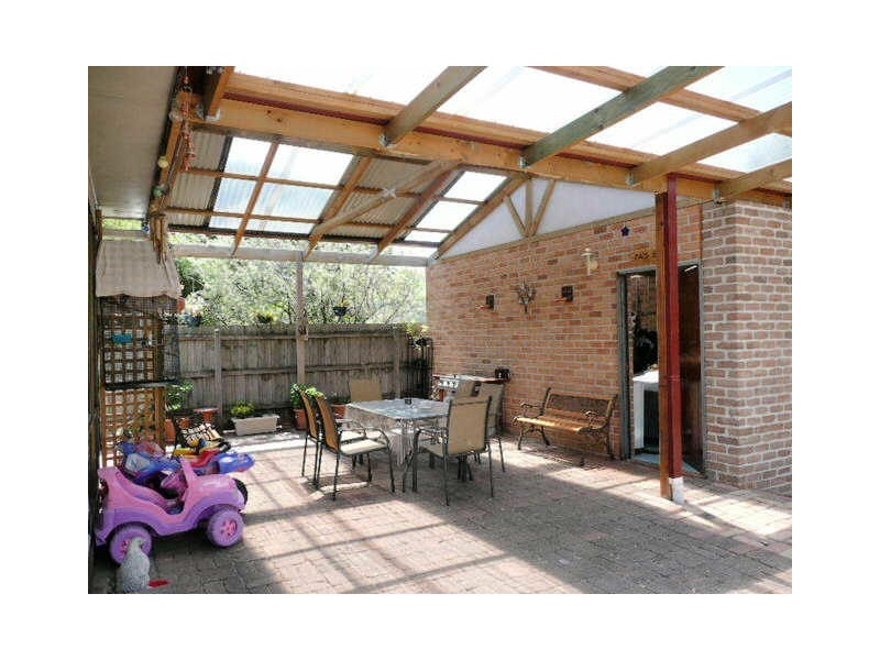 25 Railway Parade, Seaford VIC 3198