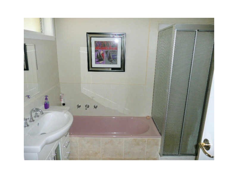 16 Ballarto Road, Frankston North VIC 3200