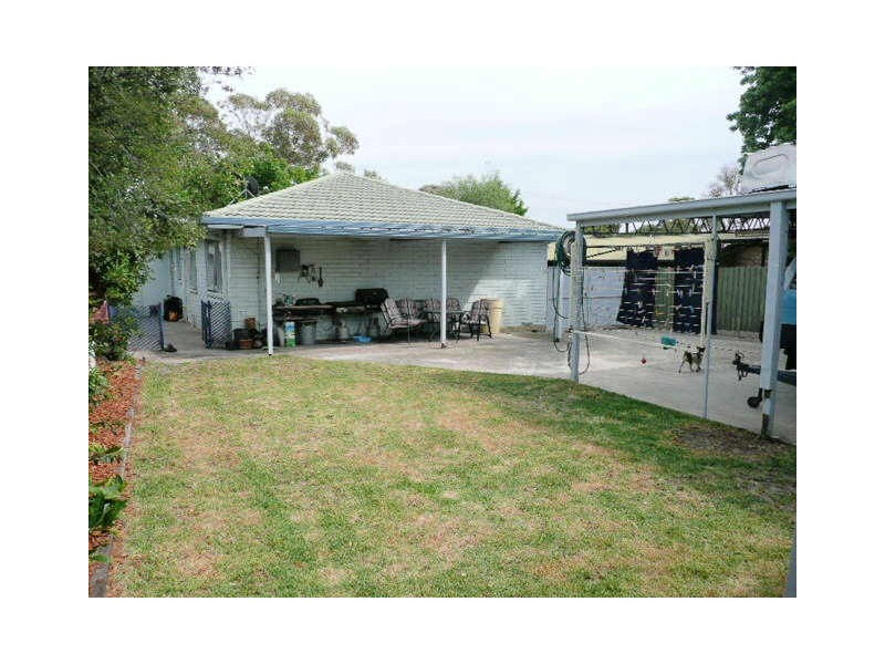 60 Hadley Street, Seaford VIC 3198