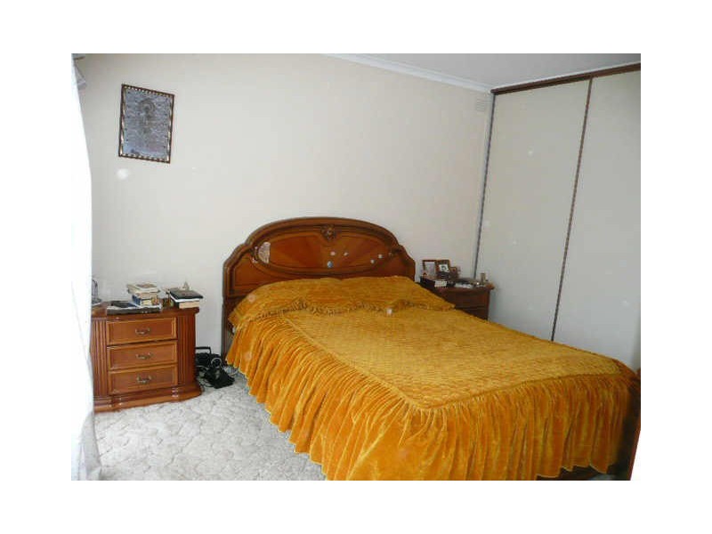 10 Nabilla Ave, Seaford VIC 3198