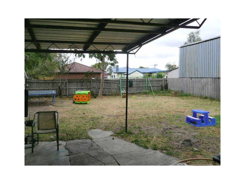 34 Seaford Road, Seaford VIC 3198