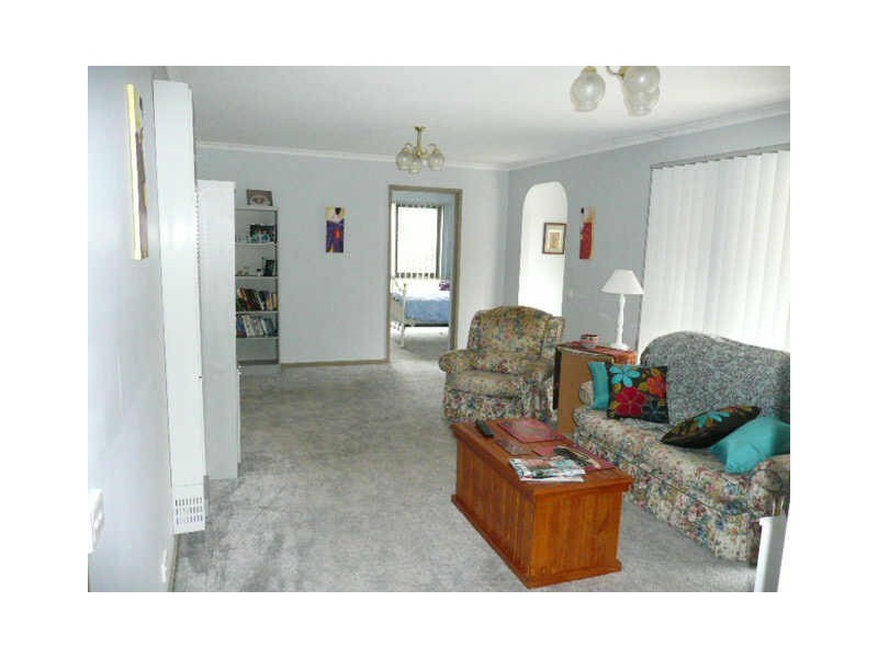 34 Erwin Drive, Seaford VIC 3198