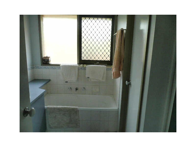 34 Erwin Drive, Seaford VIC 3198