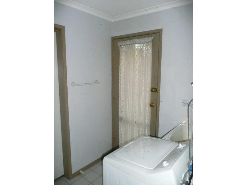 34 Erwin Drive, Seaford VIC 3198