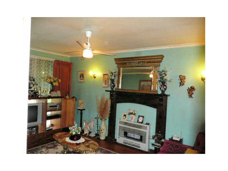 360 Frankston Dandenong Road, Seaford VIC 3198