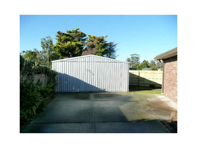 8 Eliza Court, Seaford VIC 3198