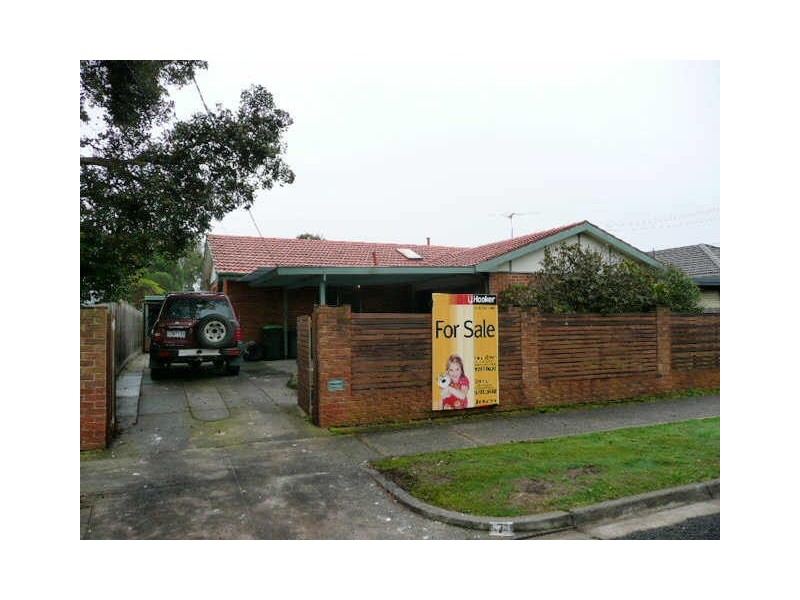 7 Clovelly Parade, Seaford VIC 3198