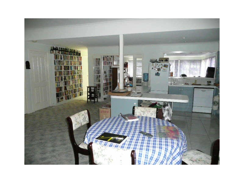 25 Dell Road, Frankston VIC 3199