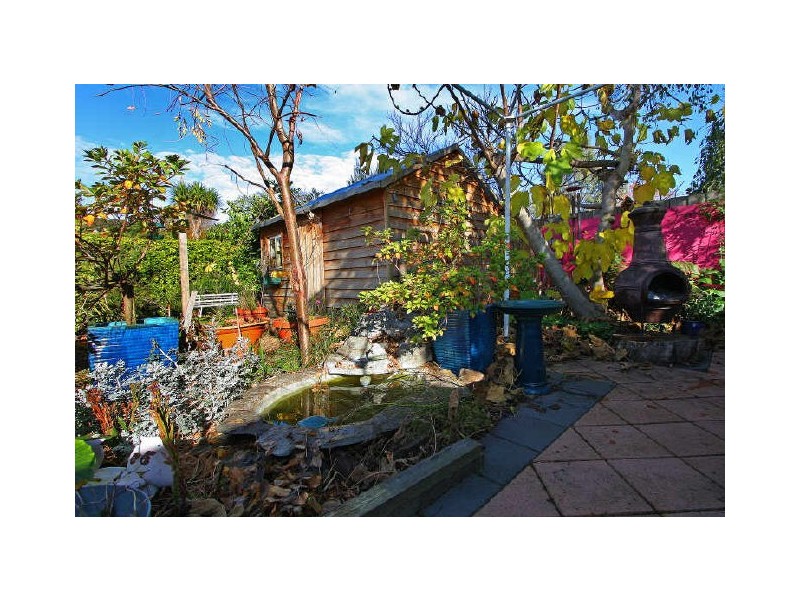 8 Chicquita Avenue, Seaford VIC 3198