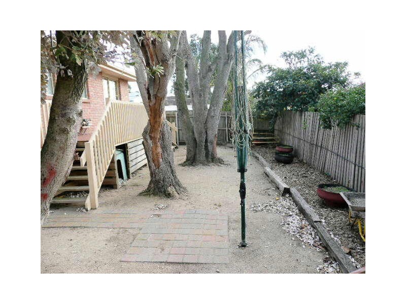 82 Railway Parade, Seaford VIC 3198