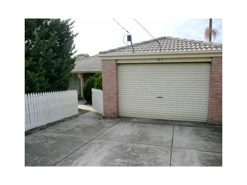 82 Railway Parade, Seaford VIC 3198