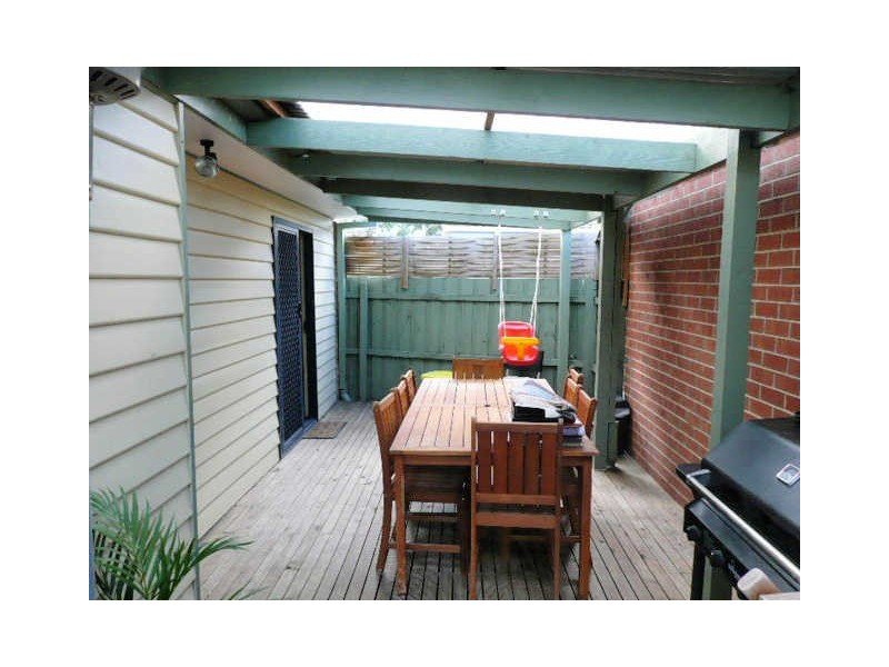 17 Stawell Street, Seaford VIC 3198