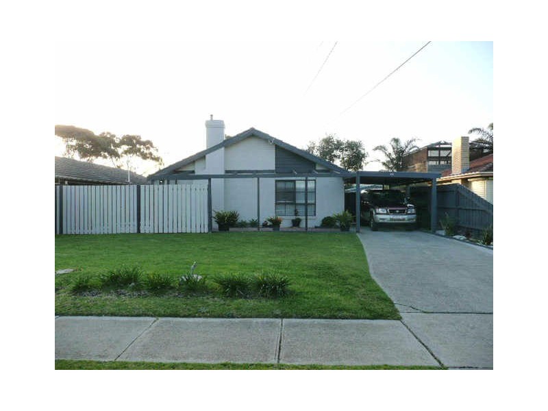 30 Lorna Street, Seaford VIC 3198