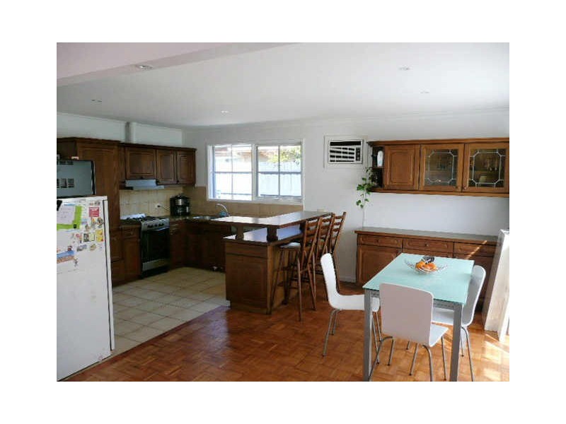 30 Lorna Street, Seaford VIC 3198