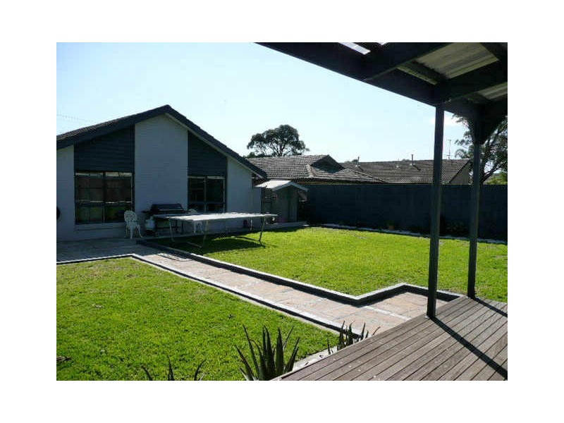 30 Lorna Street, Seaford VIC 3198