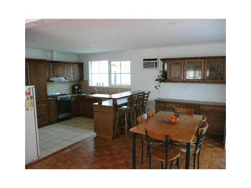 30 Lorna Street, Seaford VIC 3198