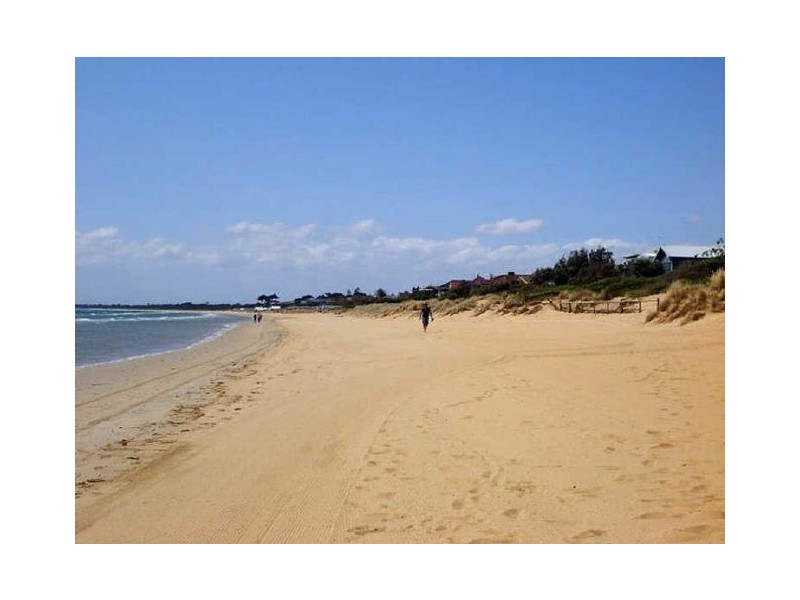 122 Gould Street, Frankston VIC 3199