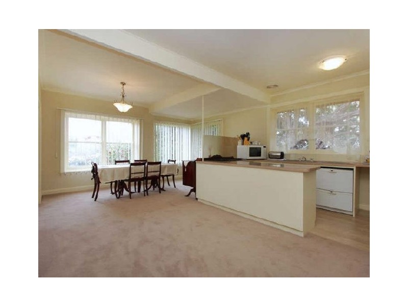 122 Gould Street, Frankston VIC 3199