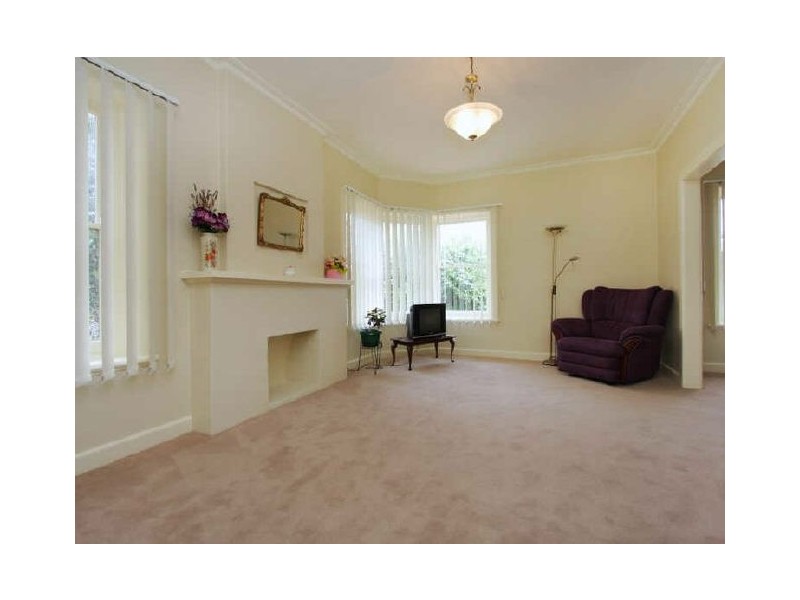 122 Gould Street, Frankston VIC 3199