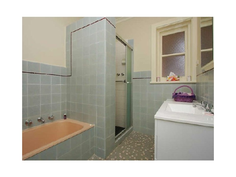 122 Gould Street, Frankston VIC 3199