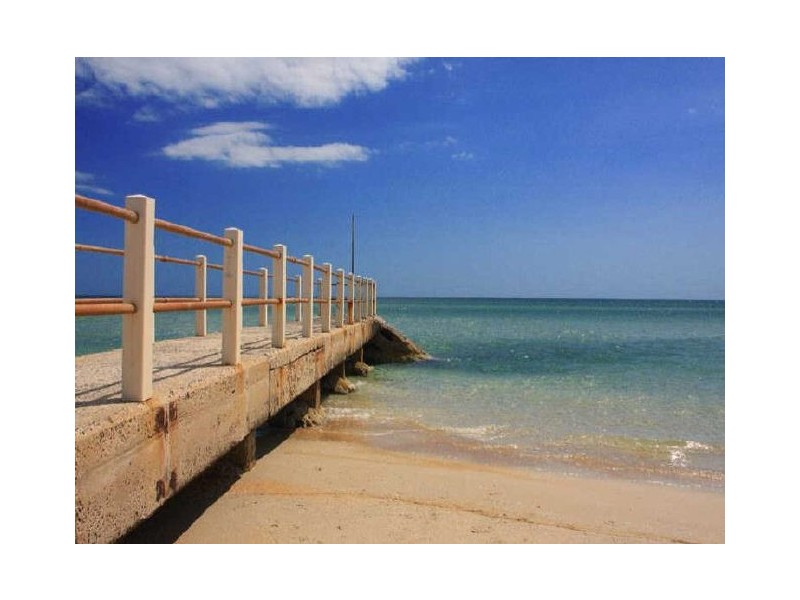 11 Robinsons Road, Seaford VIC 3198