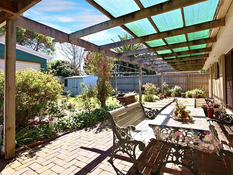21 Hummerstone Road, Seaford VIC 3198