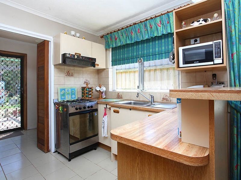 21 Hummerstone Road, Seaford VIC 3198