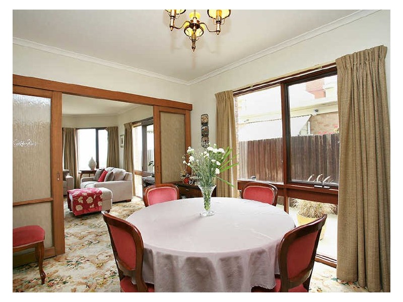 124 Gould Street, Frankston VIC 3199