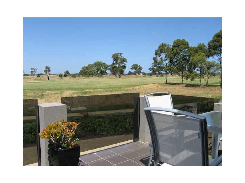 28 Spence Terrace, Sandhurst VIC 3977