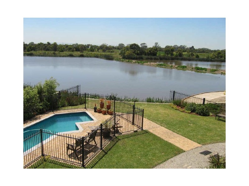 16 Whitewater Court, Sandhurst VIC 3977