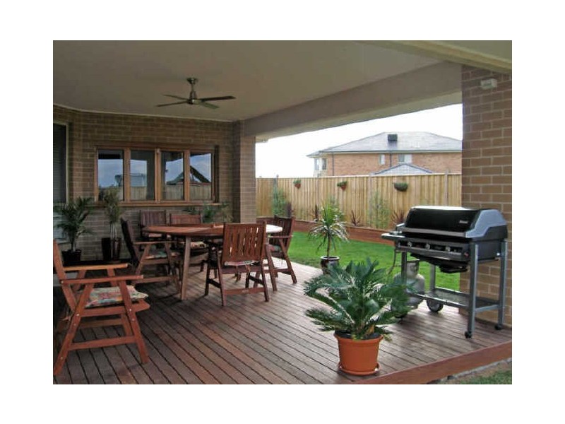 31 Lakeside Drive, Sandhurst VIC 3977