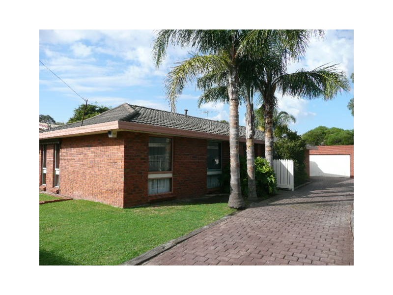 37 Elisdon Drive, Seaford VIC 3198