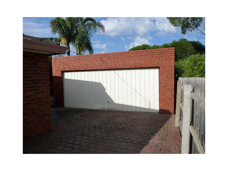 37 Elisdon Drive, Seaford VIC 3198