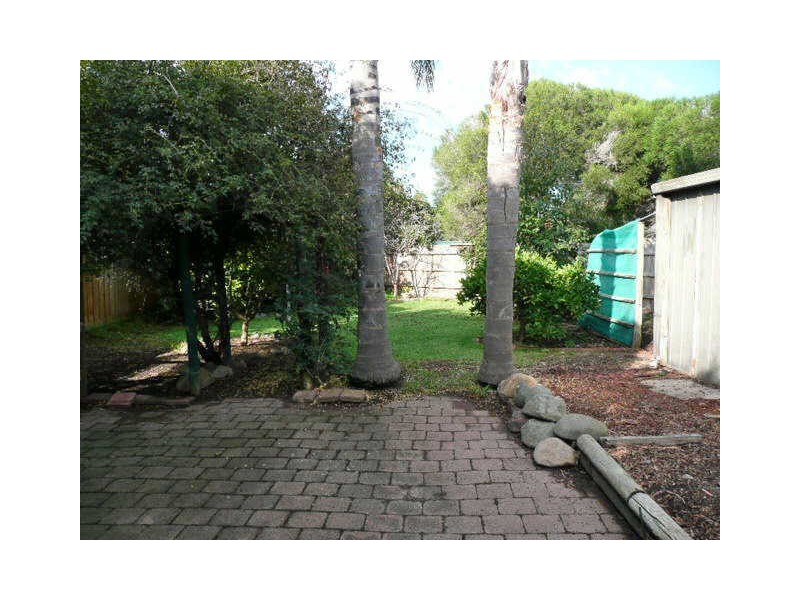 37 Elisdon Drive, Seaford VIC 3198