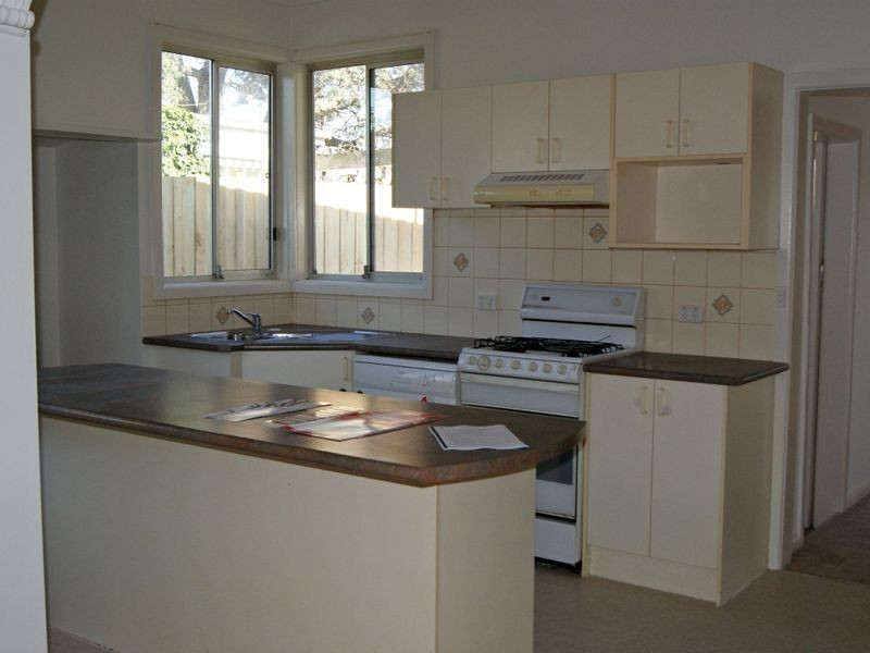 134 Rosslyn Avenue, Seaford VIC 3198