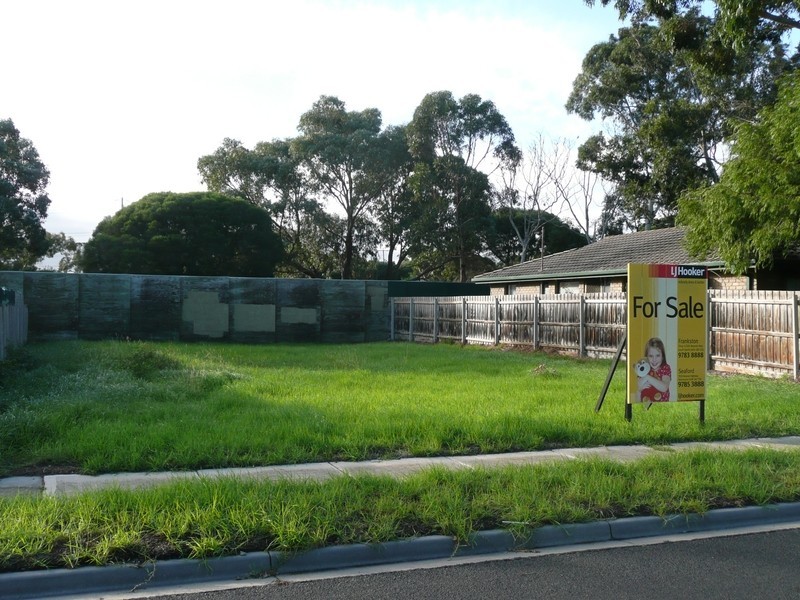 4 Francis Street, Seaford VIC 3198