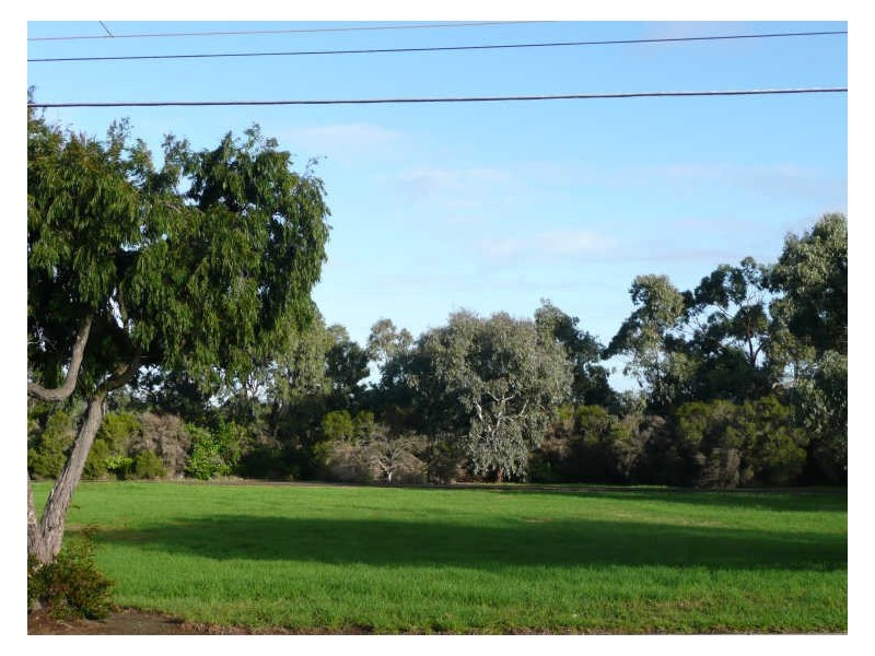 4 Francis Street, Seaford VIC 3198
