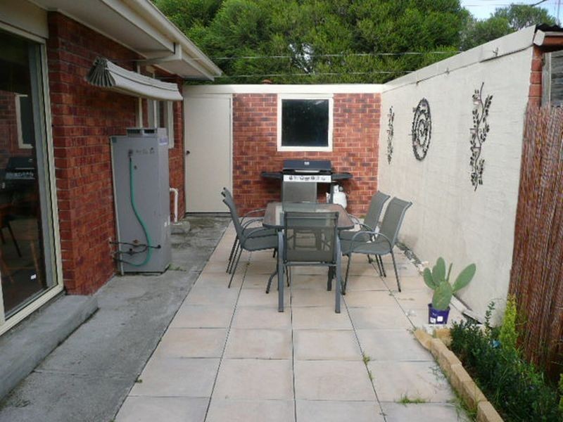 1/9 Carder Avenue, Seaford VIC 3198